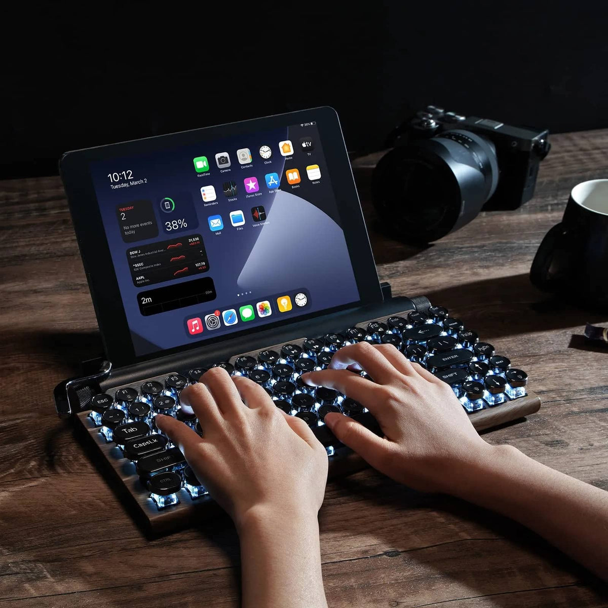 Retro typewriter mechanical keyboard with metal lever and backlight knobs